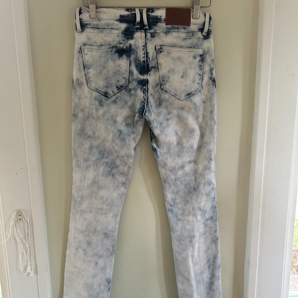 Madewell Bleached Out, Tye-dyed Jeans - Picture 2 of 6